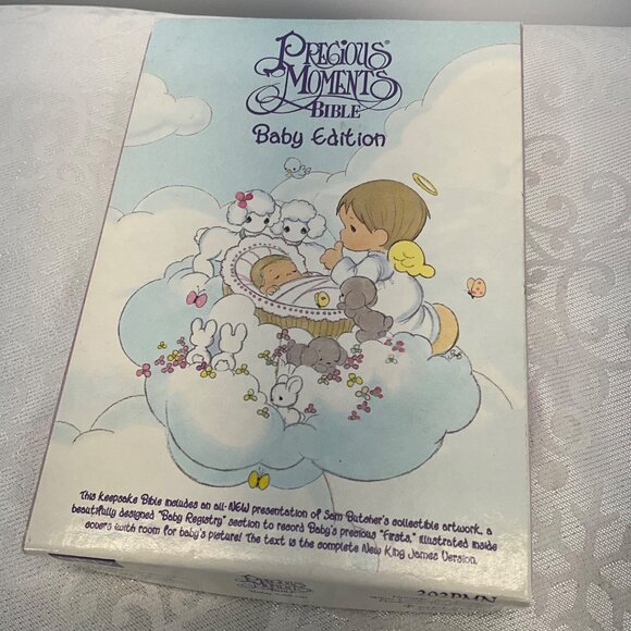 Precious Moments Baby Edition Bible New King James Version - Picture 1 of 7
